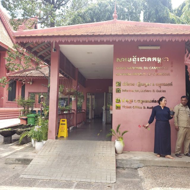 Private One Day Tour in Phnom Penh - Transformation of Phnom Penh