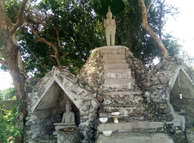 Private One Day Trip to Phnom Prasit, Udong and Long Vek - Site Descriptions