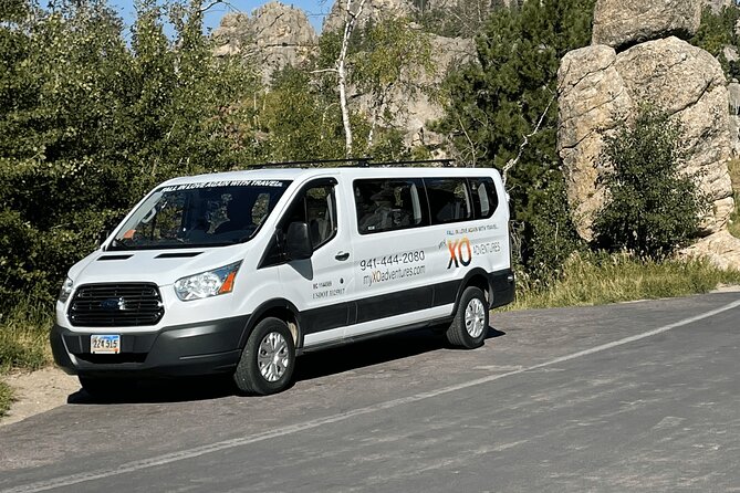 Private One Way Airport Transfer and Orientation - Key Points