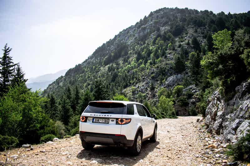 Private One Way or Roundtrip Transportation Crete - Key Points