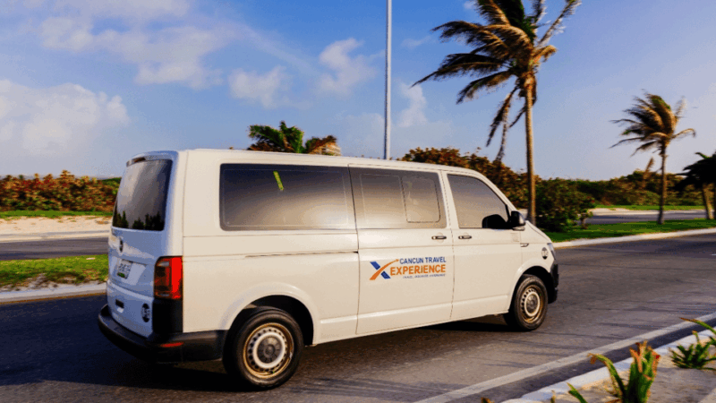 Private One-Way or Roundtrip Transportation to Cancun Hotels - Pickup and Arrival Process