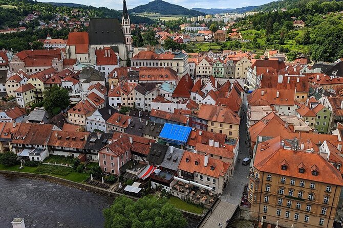 Private One Way Sightseeing Transfer From Salzburg to Prague via Cesky Krumlov - Confirmation and Passport Requirements