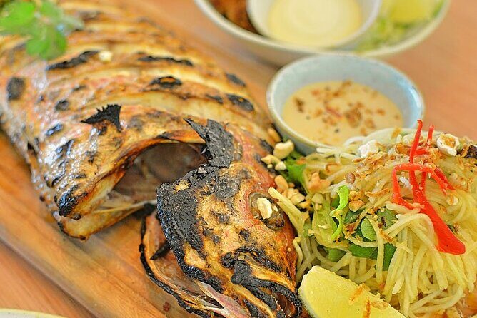 Private Outback Gourmet Food, Art, and Sightseeing Tour - FAQ