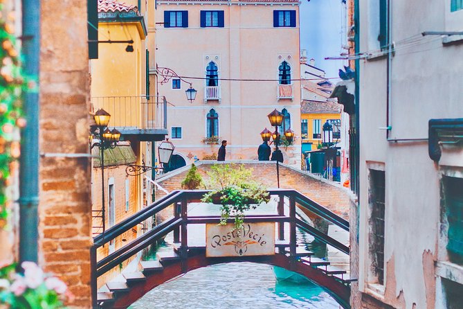 Private Overview of Venice: 2-Hour Guided Walking Tour - Gondola Ride Option