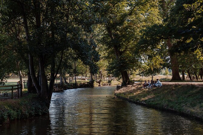Private | Oxford University Punting Tour - Guided by Oxford University Students