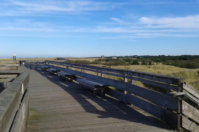 Private Pacific Ocean Beach Experience - Included Amenities
