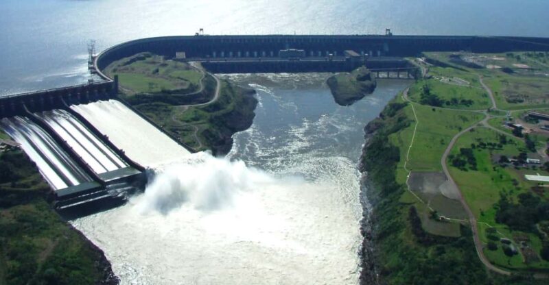 Private-Panoramic Visit to the Itaipu Hydroelectric Station. - A Binational Powerhouse Collaboration