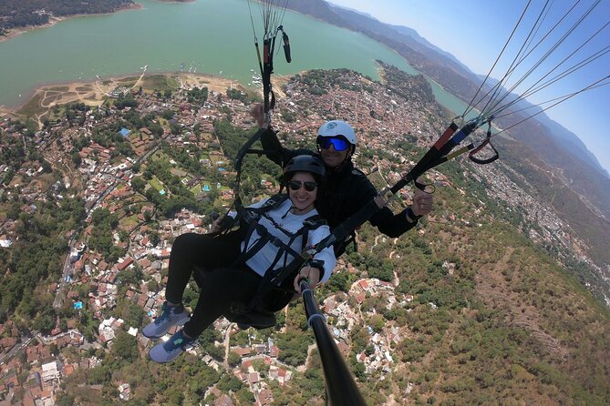 Private Paragliding Flight in Valle De Bravo With Instructor - Experienced Pilot and Safety