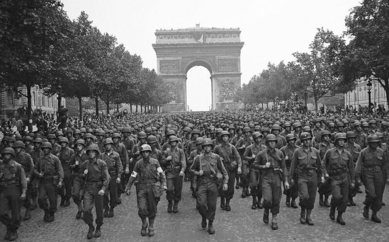 Private Paris WWII History Tour: Occupation & Resistance - Tracing the Paths of the French Resistance