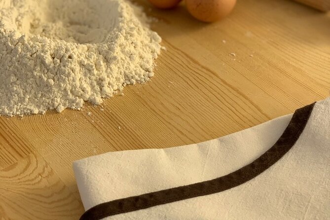 Private Pasta Cooking Class in Bologna - Key Points