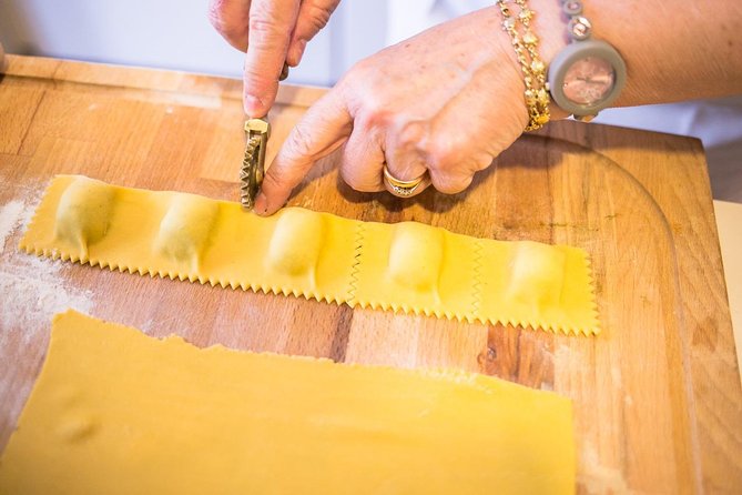 Private Pasta-Making Class at a Cesarinas Home With Tasting in Parma - Inclusions and Amenities