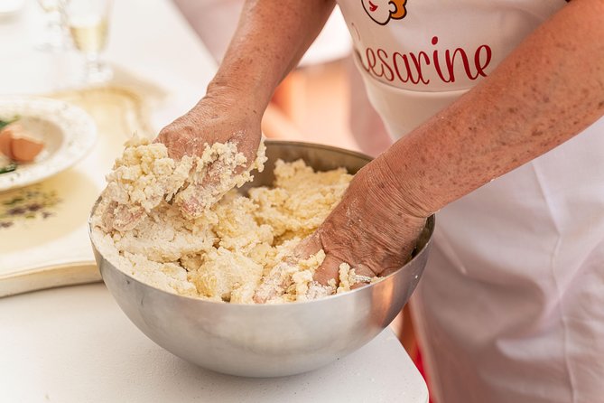 Private Pasta & Tiramisu Class at a Cesarinas Home With Tasting in Pescara - Tasting the Pasta and Tiramisu