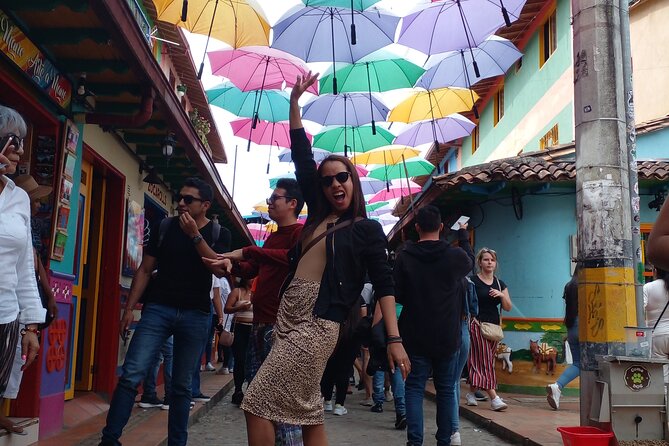 Private Peñol-Guatape Tour: With Lunch and Boat - Traveler Reviews and Experiences