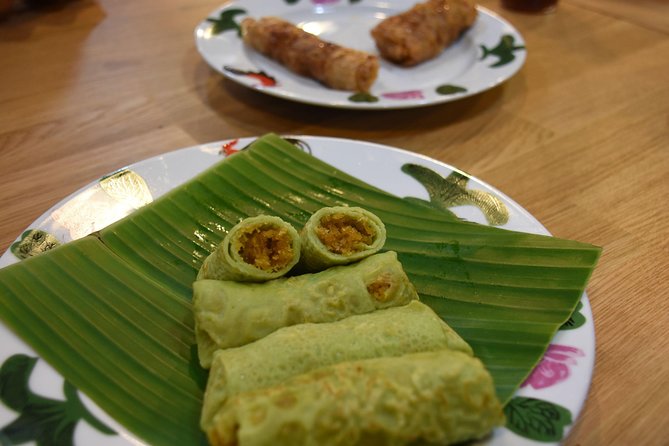 Private Peranakan Cooking Class in a Studio Near Lavender MRT - Hands-on Cooking Experience