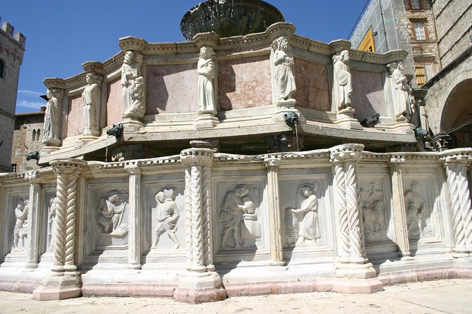Private Perugia Walking Tour With Official Guide - Historical Significance of Perugia