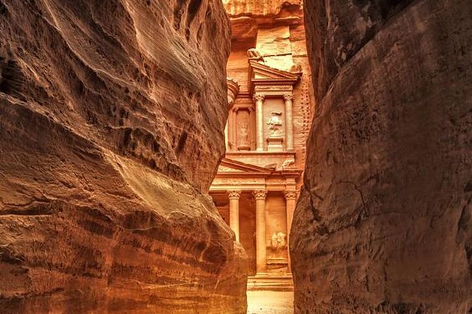 Private Petra Day Trip Including Amman Sightseeing From Amman - Meeting Points and Pickup Details