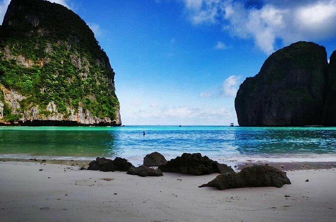 Private Phi Phi Early Bird Premium Tour - Ko Phi Phi Don: Island Town Charm