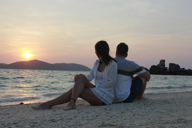 Private Phi Phi Islands Sunrise Tour Speedboat Charter - Health and Accessibility