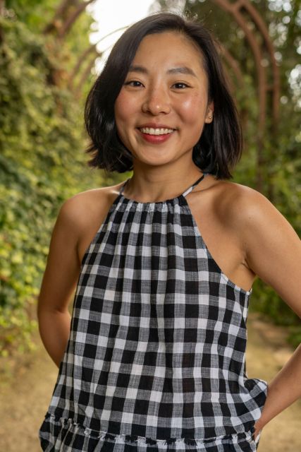 Private Photo Session - Streets of Paris - Portrait Setup Locations