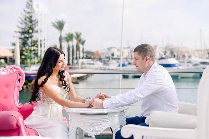 Private Photo Session With a Local Photographer in Albufeira - Quick Points