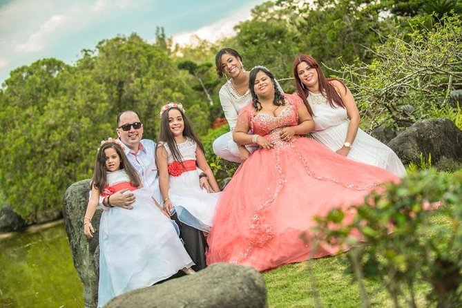 Private Photo Session With a Local Photographer in Boca Chica - What to Expect