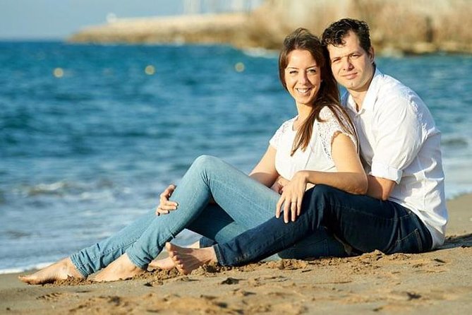 Private Photo Session With a Local Photographer in Girona - Accessibility and Participation