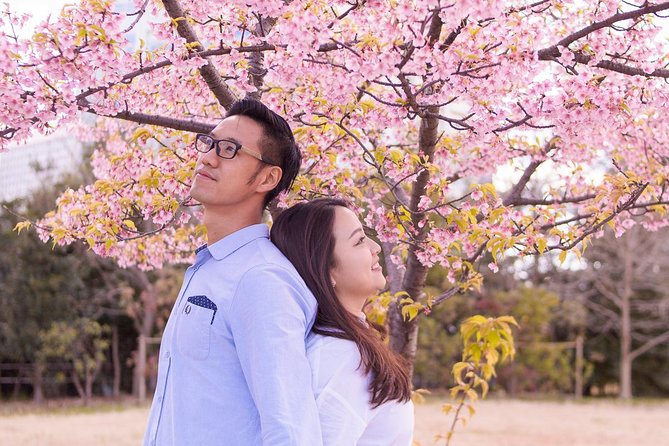 Private Photo Session With a Local Photographer in Kawasaki - Private Tour Experience