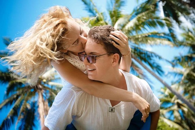 Private Photo Session With a Local Photographer in Ko Samui - Key Points