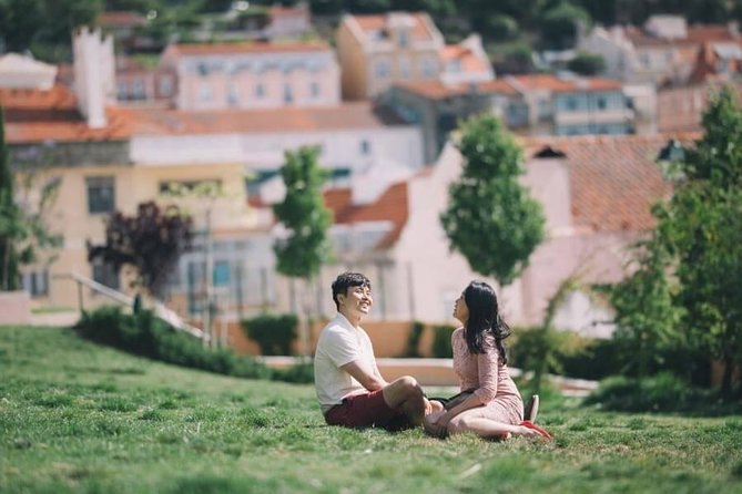 Private Photo Session With a Local Photographer in Lisbon - Locations and Recommendations