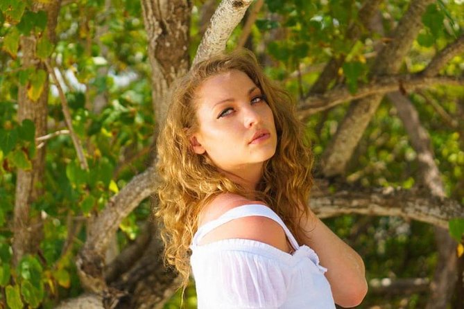 Private Photo Session With a Local Photographer in Negril - Included Services