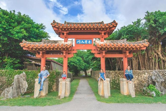 Private Photo Session With a Local Photographer in Okinawa - Meeting Point and Directions