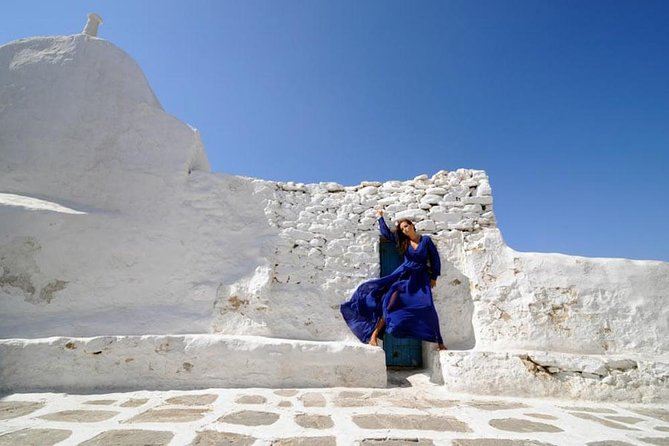 Private Photo Session With a Local Photographer in Paros - Meeting Point and Transportation