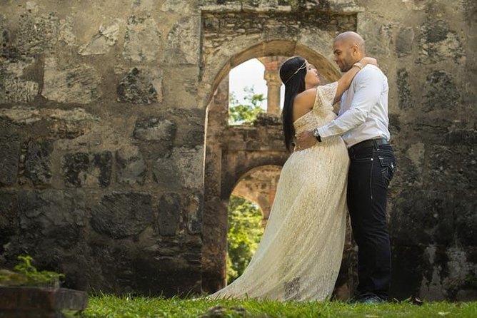 Private Photo Session With a Local Photographer in Santo Domingo - Photo Session Details