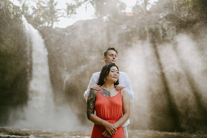 Private Photo Session With a Local Photographer in Sanur - Booking Details
