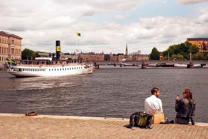 Private Photo Session With a Local Photographer in Stockholm - What to Expect