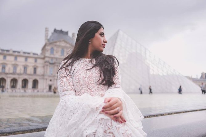 Private Photo Session With a Local Photographer in Versailles - Photo Delivery and Quality Assurance