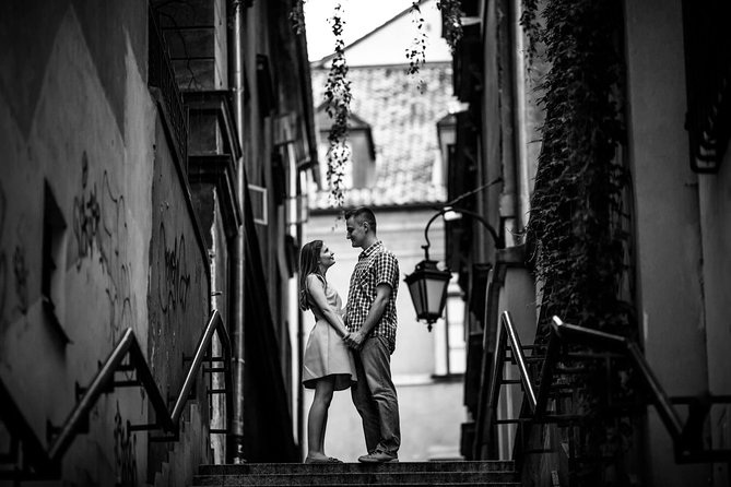Private Photo Session With a Local Photographer in Warsaw - Photographers Expertise