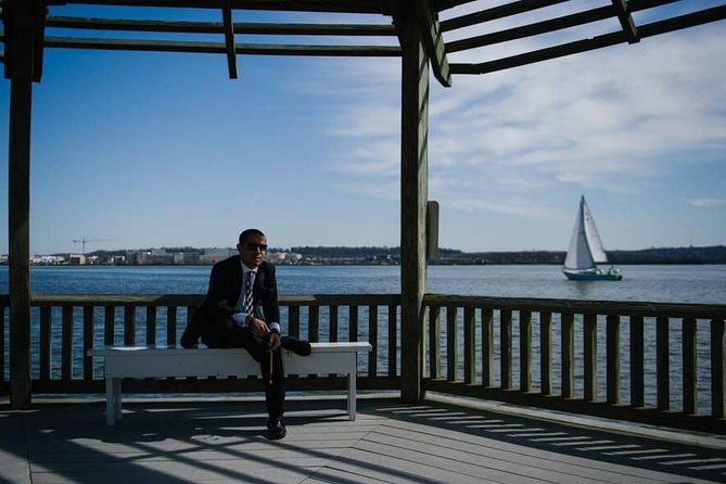 Private Photo Session With a Local Photographer in Washington, D.C. - Photographer Expertise and Approach