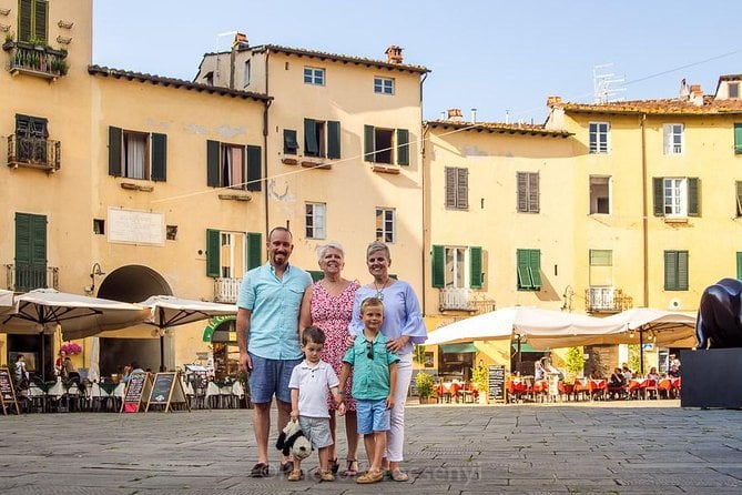 Private Photo Shoot in Lucca - Private Tour and Exclusivity