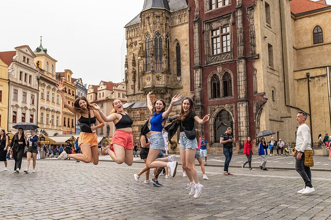 Private Photo Shoot in Prague Old Town - What to Expect During the Shoot