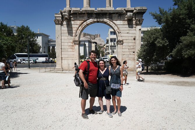 Private Photo Shoot Tour in Athens by a Top Pro - Accessibility and Participation