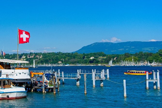 Private Photo Tour in Geneva - Accessibility and Participation
