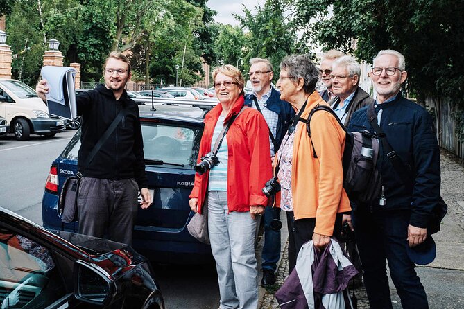 Private Photo Tour in Kreuzberg - Participant Confirmation