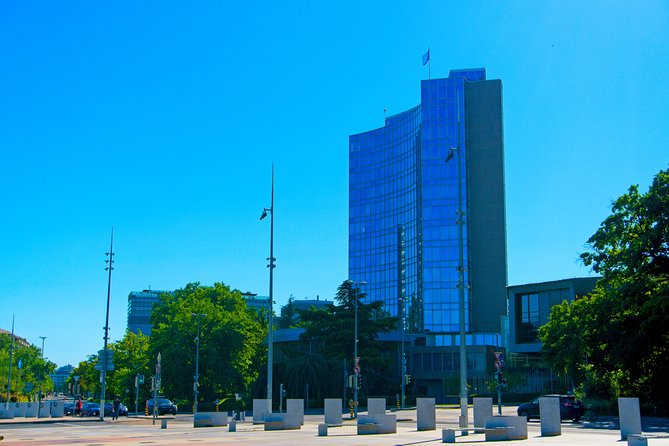Private Photo Tour PLUS in Geneva - Booking Information