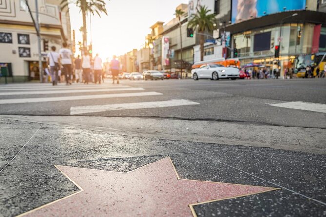 Private Photo Walk in Los Angeles - With Personal Photographer and Color Stylist - Key Points
