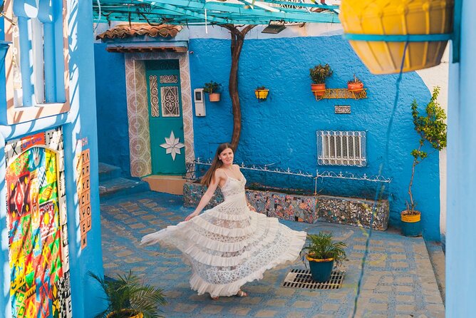 Private Photography Session in Chefchaouen With a Photographer - Equipment and Accessibility