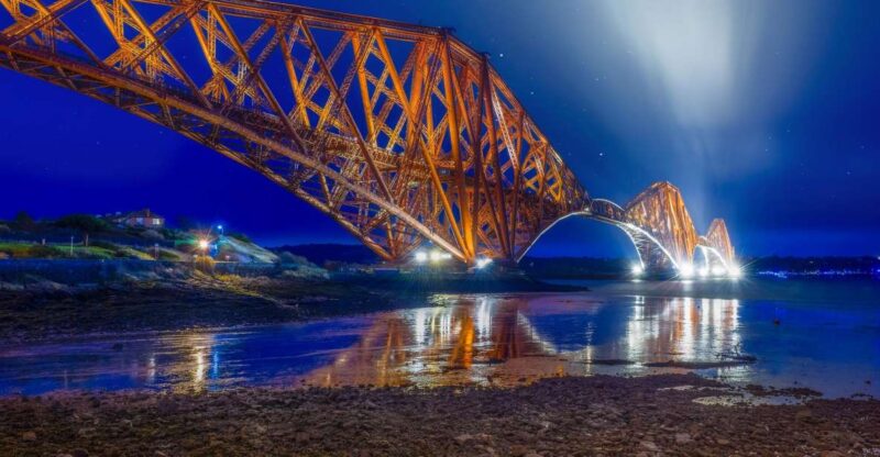 Private Photography Tour in Edinburgh - Instructor and Language