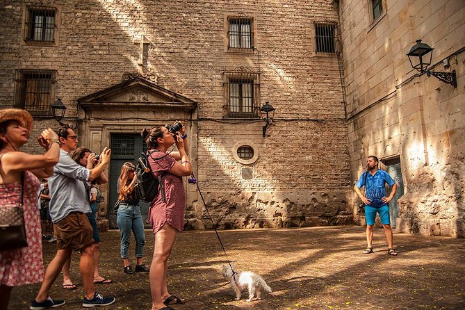 Private Photography Walking Tour With a Local - Cancellation Policy