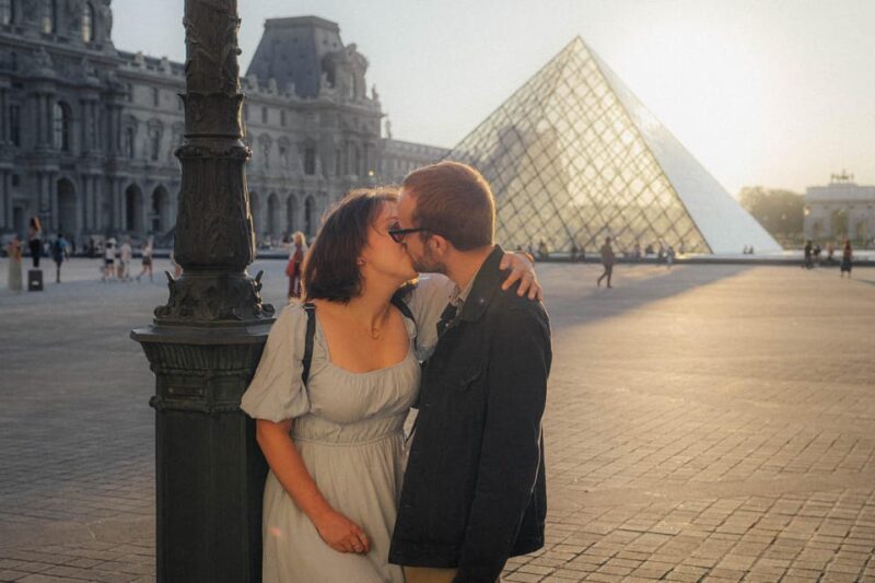 Private Photoshoot Louvre Museum Exterior - Frequently Asked Questions