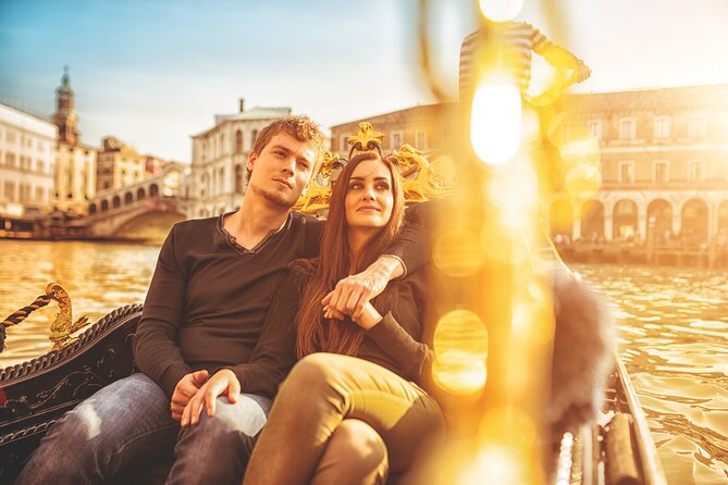 Private Photoshoot on Personal Gondola in Venice - Memorable Gondola Rides